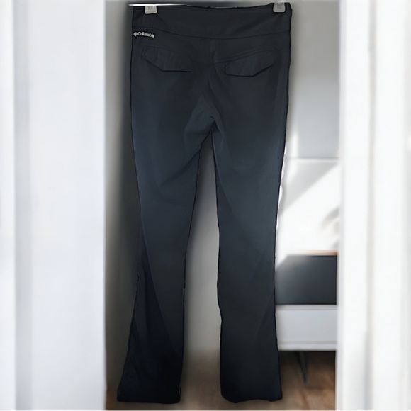 Columbia Saturday Trail Omnishield Roll Tab Pants for Women (6L) - Picture 4 of 11